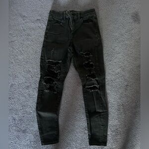 American Eagle Black Distressed Jeggings – Size 4 Short